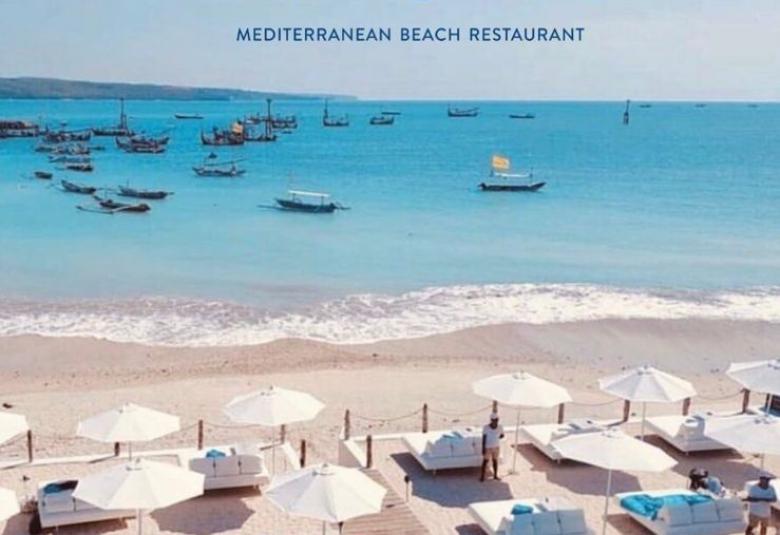 Azure_Beach_Restaurant