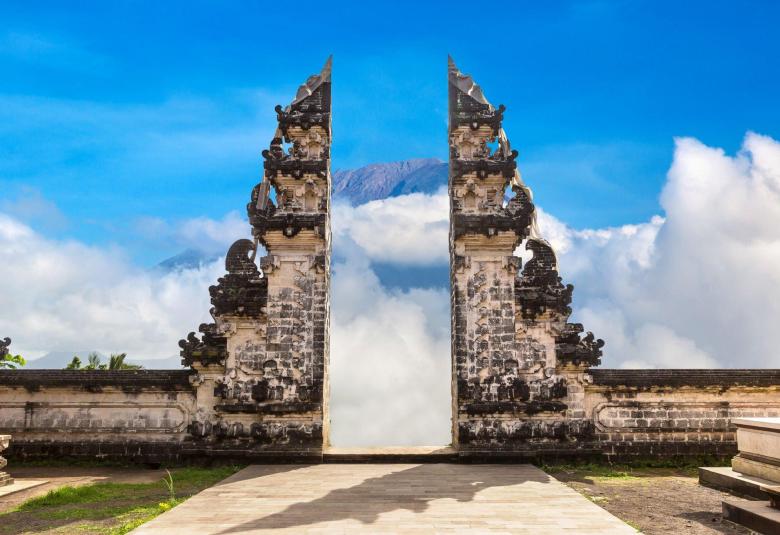 Guardians of the Island: The Nine Holiest Temples of Bali