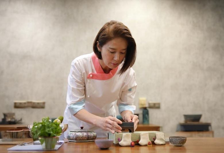 An_Evening_of_Korean_Culinary_Odyssey_with_Chef_Hahn_Na_Rae_Debuting_its_Queens_of_the_Kitchen_culinary_diva_series