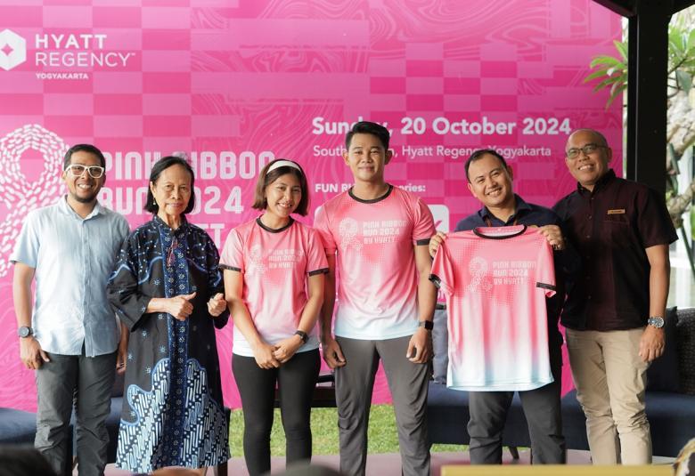 Supporting Breast Cancer Awareness, Hyatt Regency Yogyakarta Returns with Pink Ribbon Run