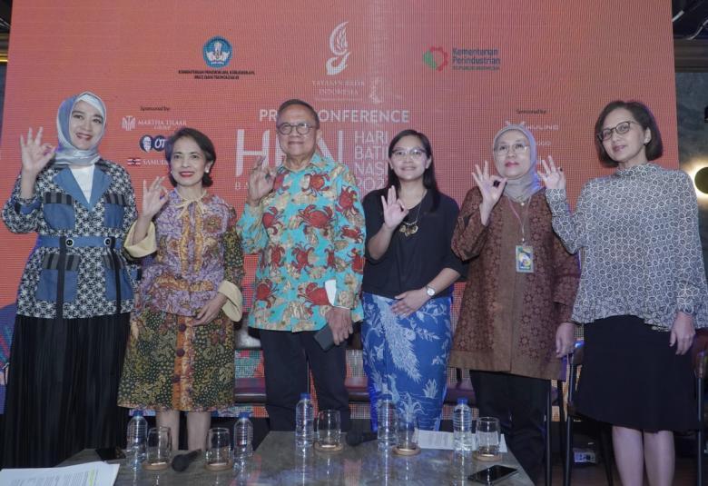 Yayasan Batik Indonesia Celebrates National Batik Day with Various Interesting Activities at the Indonesian Batik Museum