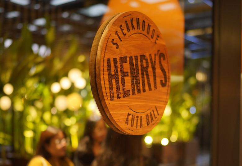 Sizzling Prime Delight: The Scrumptious Transformation of Henry's Steakhouse