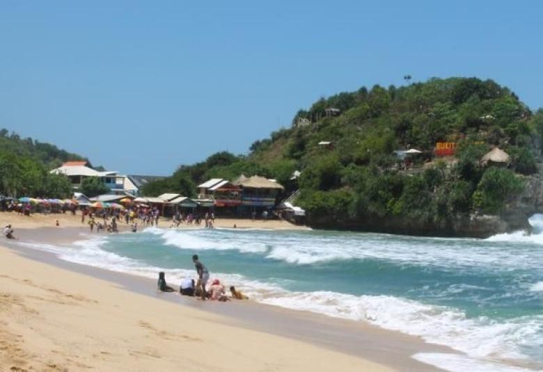 Best Beaches with White Sand in Gunung Kidul, Yogyakarta