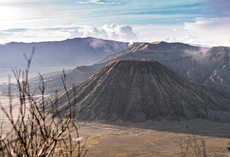 Best Places to Stay Near Bromo: From Cozy Retreats to Luxury Escapes