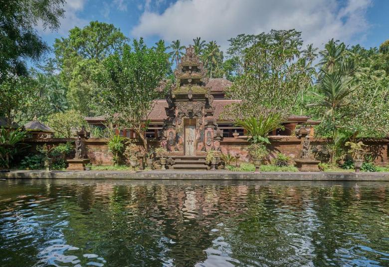 Pura Tirta Empul: Exploring One of Bali's Most Sacred Water Temple