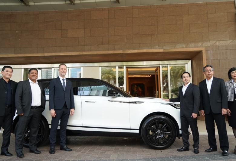 Raffles Jakarta Presents a New Service with a Modern Luxury Experience from Range Rover