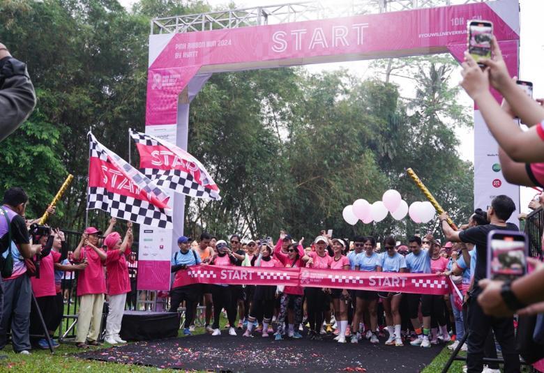 Sea of Pink Flooded Hyatt Regency Yogyakarta at the 2024 Pink Ribbon Charity Run