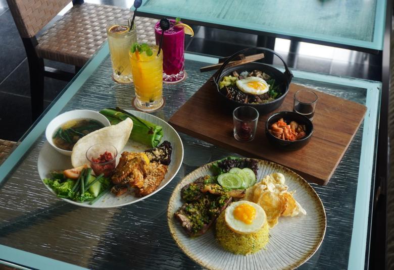  Indulge in Culinary Excellence: Lunch at Padma Hotel Bandung