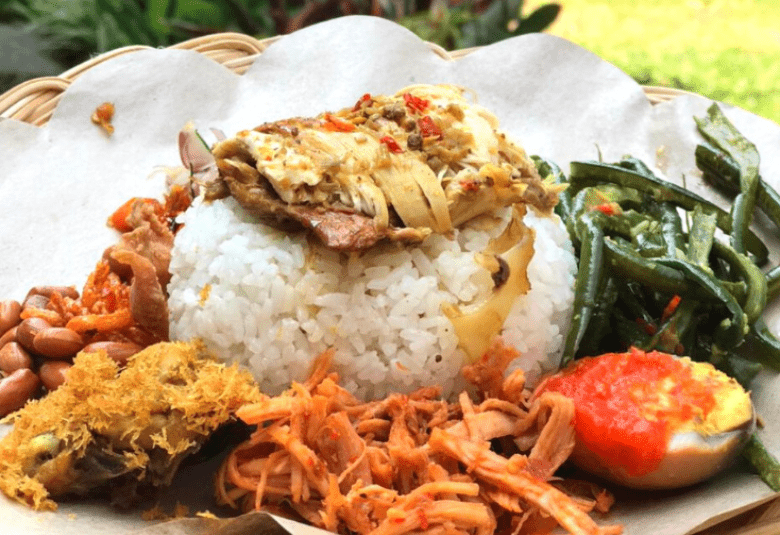 A Foodie's Guide to Bali: 12 Must-Try Street Food Dishes