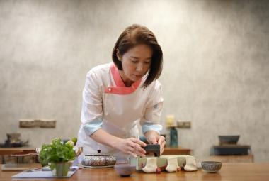 An_Evening_of_Korean_Culinary_Odyssey_with_Chef_Hahn_Na_Rae_Debuting_its_Queens_of_the_Kitchen_culinary_diva_series