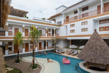 Roomates_Canggu_Your_Ultimate_Summer_Getaway