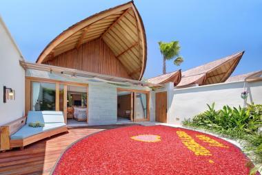 Unforgettable_Bliss_at_Luxurious_Villa_in_Seminyak