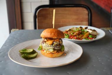 Jamie Oliver Kitchen Introduces Fresh, Seasonal, and Bold New Menu