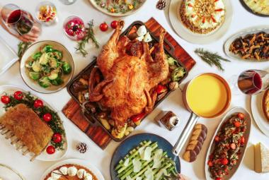 Fairmont Jakarta Elevates Year-End Festivities with a Grand Culinary Feast