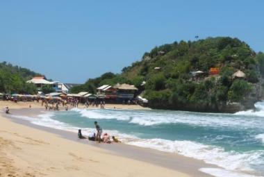 Best Beaches with White Sand in Gunung Kidul, Yogyakarta