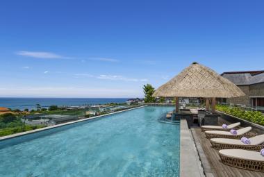 Discover Savings and Serenity with Holiday Inn Resort Bali Canggu’s Stay Longer & Save Offer